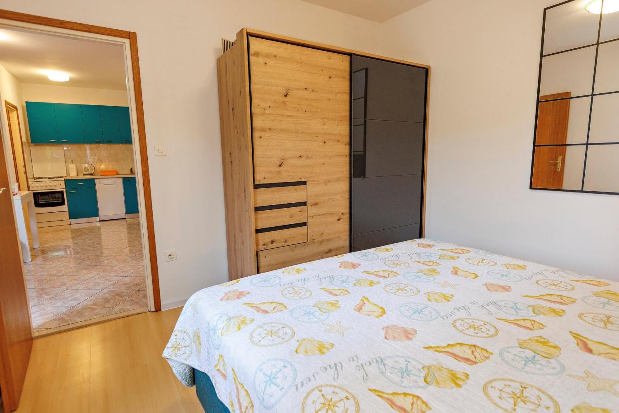 בול Apartments Baricevic מראה חיצוני תמונה