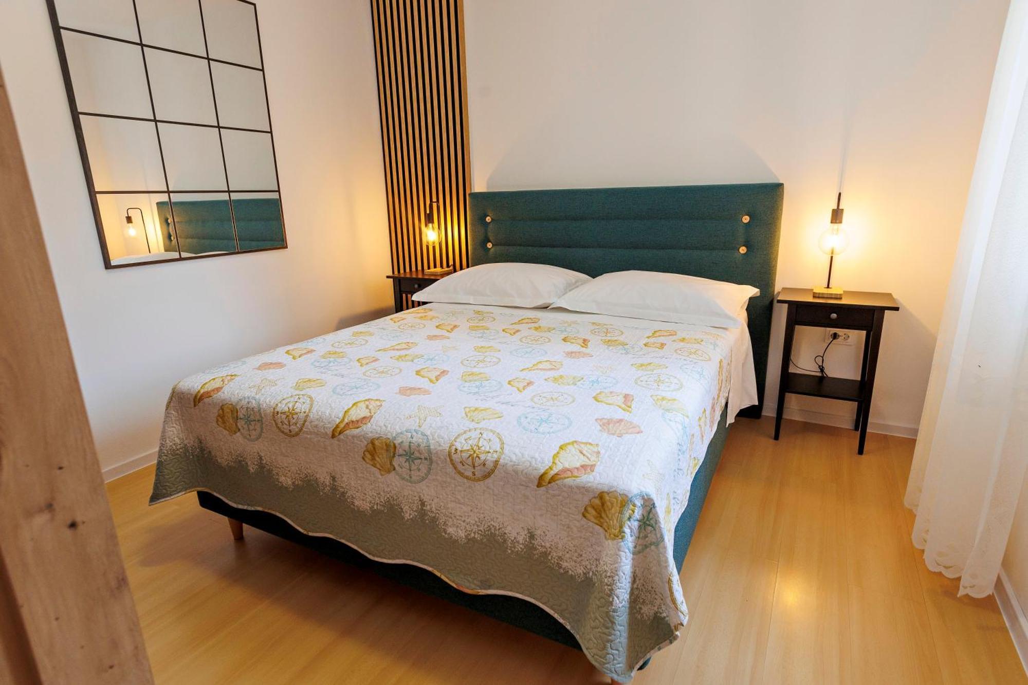 בול Apartments Baricevic מראה חיצוני תמונה