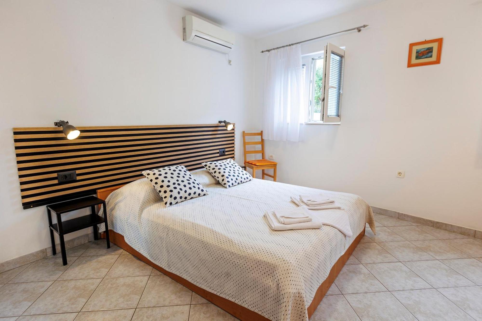 בול Apartments Baricevic מראה חיצוני תמונה