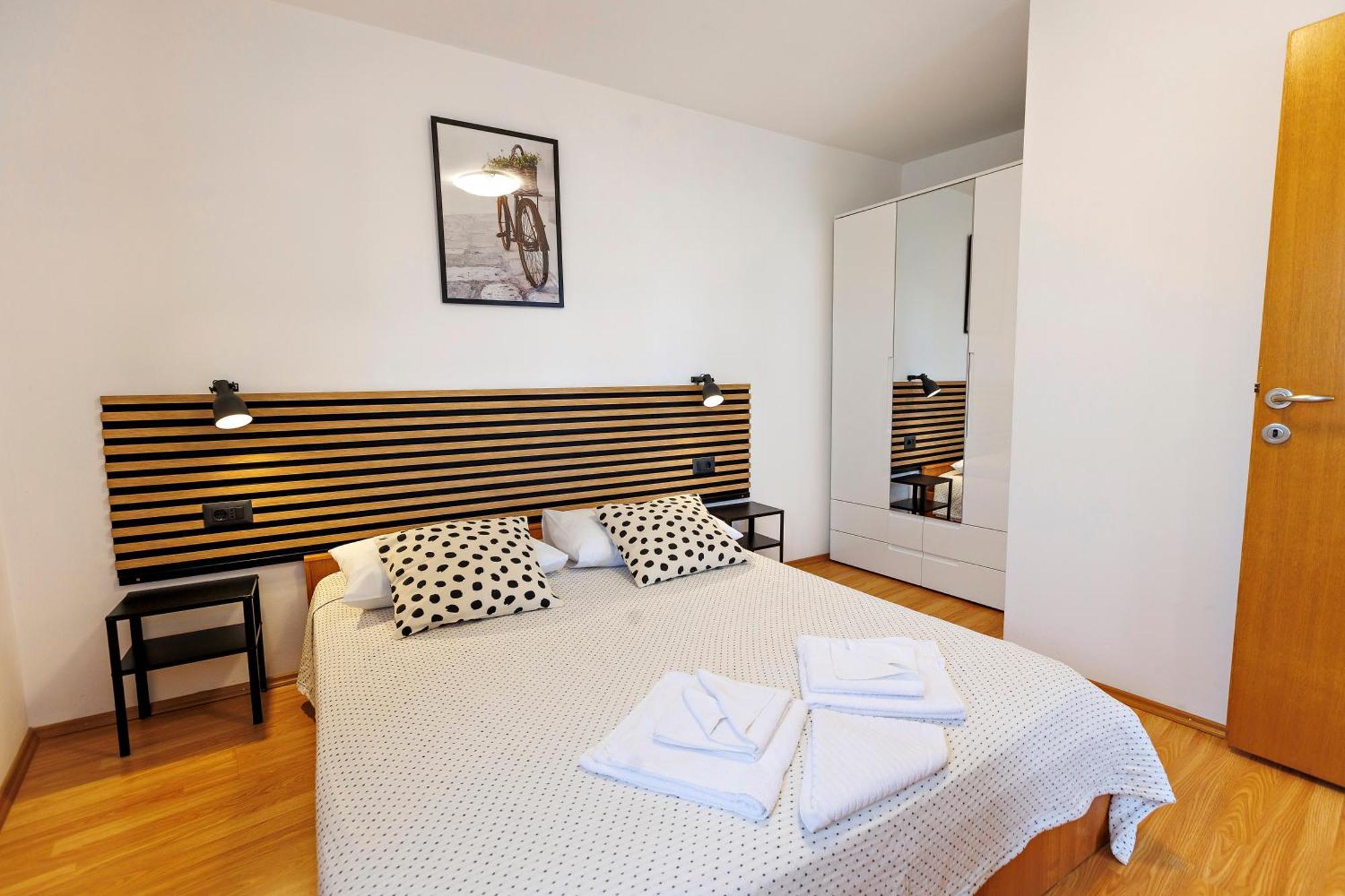 בול Apartments Baricevic מראה חיצוני תמונה