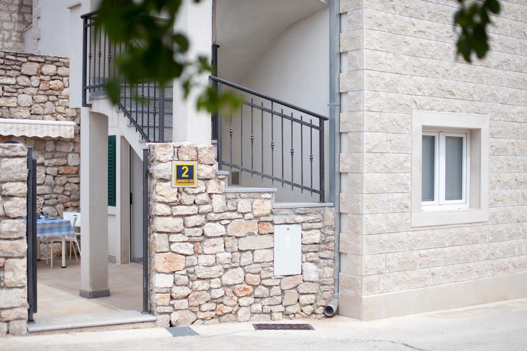 בול Apartments Baricevic מראה חיצוני תמונה