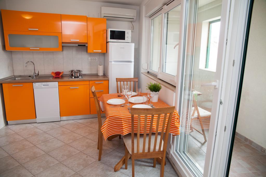 בול Apartments Baricevic מראה חיצוני תמונה